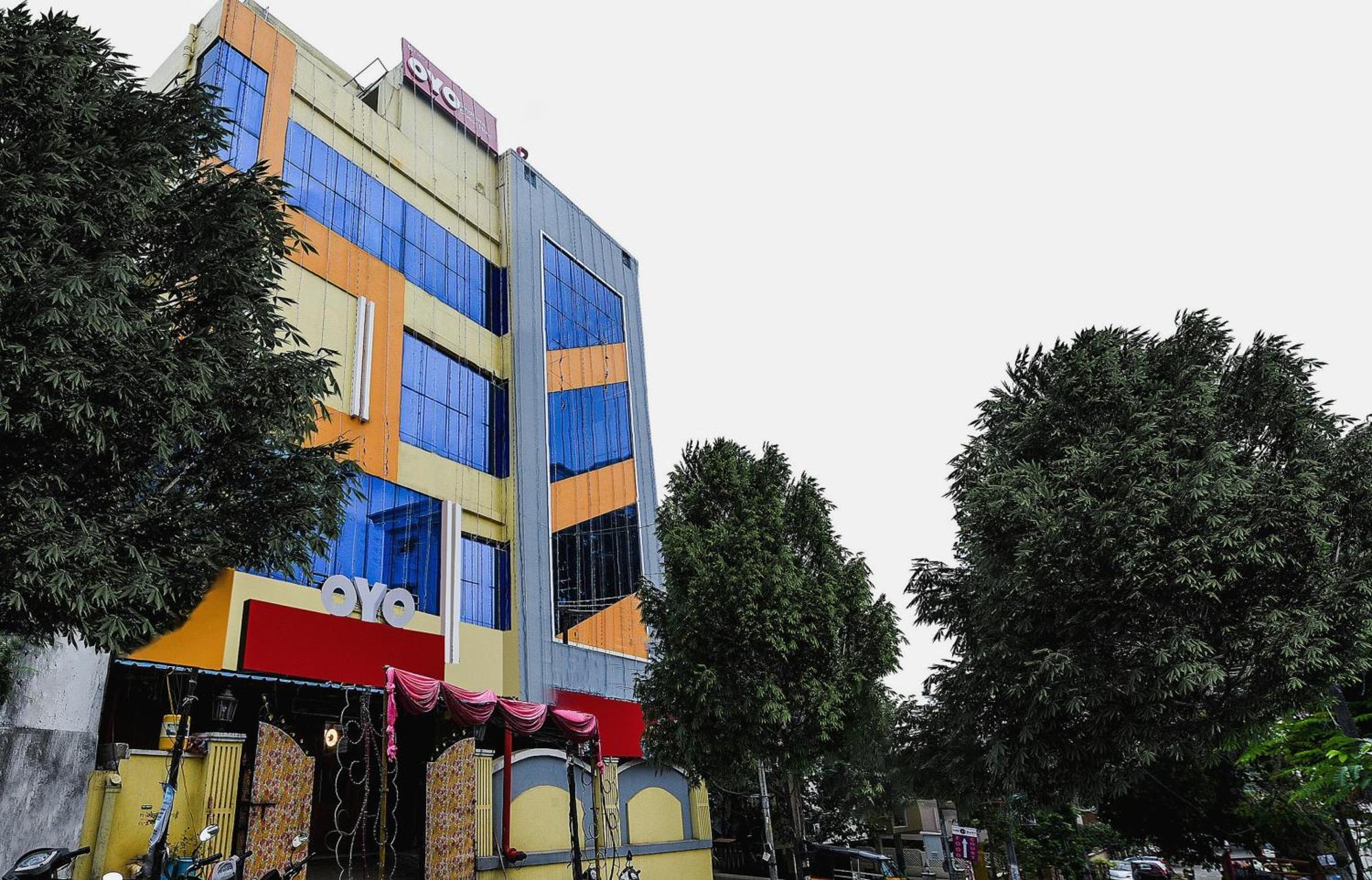 Hotel O Sindhura Guest House Raspari Palao Exterior foto