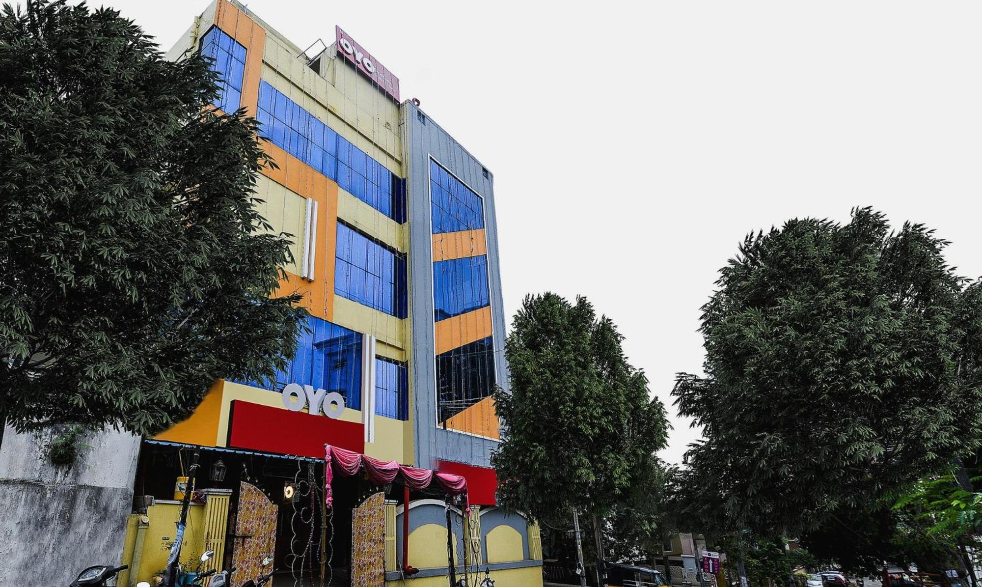 Hotel O Sindhura Guest House Raspari Palao Exterior foto